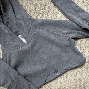 Gray Gymshark Women's Crop Hoodie